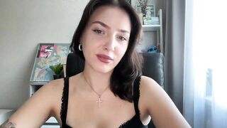 Di_Pearl New Porn Video [Myfreecams] - romantic, fin dom, tease, smile, skinny