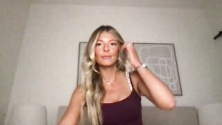 Watch juliexoxo2007 HD Porn Video [Chaturbate] - new, feet, young, 18, cute