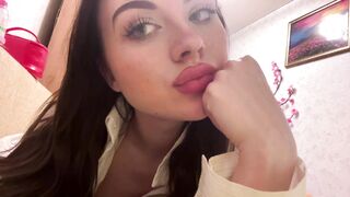 Watch ammiecaverly Cam Porn Video [Chaturbate] - new, shy, 18, teen, cute