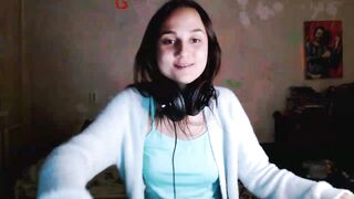DraGoldFlyy Top Porn Video [Myfreecams] - foodfetish, eating, lush, young, cats