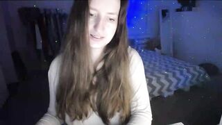 BubbleQueeen Top Porn Video [Myfreecams] - masturbation, natural, brunette, erotic, smile