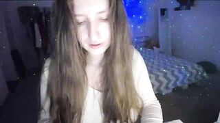 BubbleQueeen Top Porn Video [Myfreecams] - masturbation, natural, brunette, erotic, smile