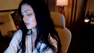 Magnoliajane Top Porn Video [Myfreecams] - brunette, boobs, new girl, sensual, young