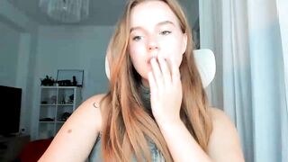 Watch lisa_lisa Top Porn Video [Myfreecams] - student, Tease, young, Long Hair, smile