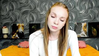Watch easy_vibes Best Porn Video [Chaturbate] - new, feet, shy, blonde, skinny