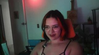 Mofdragons HD Porn Video [Myfreecams] - curvy, art, nerd, gaming, natural boobs