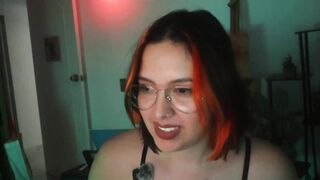 Mofdragons HD Porn Video [Myfreecams] - curvy, art, nerd, gaming, natural boobs