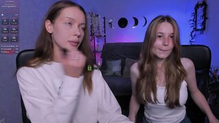 ava_gllow Cam Porn Video [Chaturbate] - feet, new, 18, teen, pvt