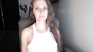 LoVe_On__ Top Porn Video [Myfreecams] - BigBooty, Green Eyes, shaved, longhair, bigass