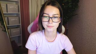 luna__m00n Top Porn Video [Chaturbate] - new, shy, 18, skinny, nonude