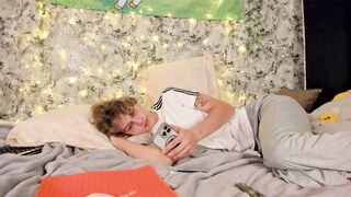 Watch maxim_burn Hot Porn Video [Chaturbate] - 19, twink, uncut, gay, pvt