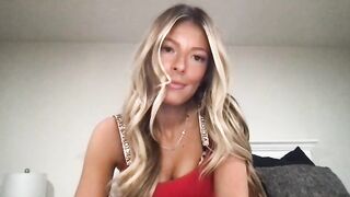 juliexoxo2007 Best Porn Video [Chaturbate] - new, feet, young, 18, cute