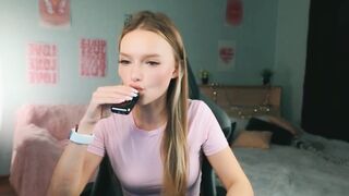 Watch evamoonis HD Porn Video [Chaturbate] - new, young, shy, 18, skinny