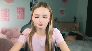 Watch evamoonis HD Porn Video [Chaturbate] - new, young, shy, 18, skinny