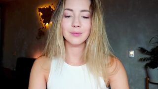 Watch rosee_emmi HD Porn Video [Chaturbate] - me, smalltits, busty, plug
