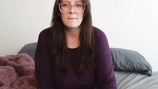Watch boredbustyhousewife Cam Porn Video [Chaturbate] - milf, pawg, housewife, bigboobs