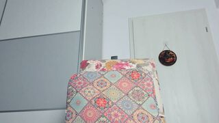snow_flakee Best Porn Video [Chaturbate] - bigass, lovense, squirt, cum, bigboobs
