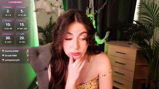Watch kaylee_blush New Porn Video [Chaturbate] - new, young, shy, 18, teen