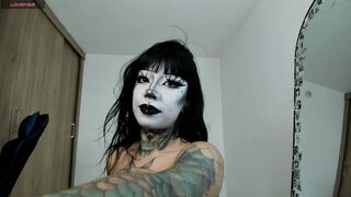 Watch beelzebosss Hot Porn Video [Chaturbate] - deepthroat, latina, smalltits, smoke, goth
