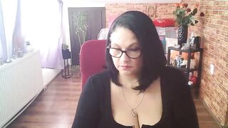 newhellen4u New Porn Video [Myfreecams] - crazy, glasses, smart, smile, sweet