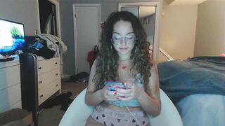 SpicyAutie Best Porn Video [Myfreecams] - Glasses, Cuckold, Young, Princess, Pretty Feet