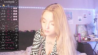 SweetmiMia Leaked Porn Video [Myfreecams] - blonde, orgasm, lovense, music, shaved