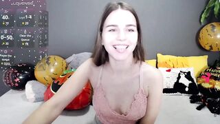 SexxyKittyyy New Porn Video [Myfreecams] - sensetiv, brunette, lovense, wet, pretty