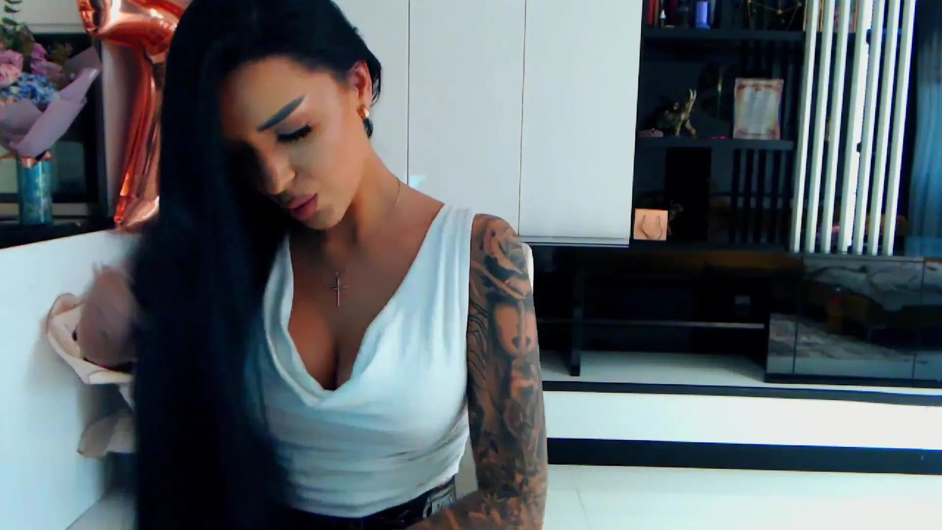 BirthdayNC Cam Porn Video [Myfreecams] - smile, private show, Natural, Brunette, dancing
