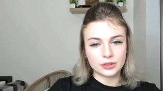 EarlyyBird Top Porn Video [Myfreecams] - new, slim, young, friendly, private
