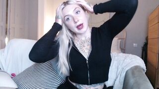 Tattoo_bbgirl HD Porn Video [Myfreecams] - petite, sexy, white, natural, piercings