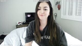 AlyssaShy Cam Porn Video [Myfreecams] - sweet, petit, dance, toys, brunette