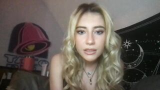 Watch nikki_dreammm Hot Porn Video [Chaturbate] - deepthroat, pussyplay, private, horny, flexible