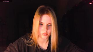 Watch VoluptuousDreams Cam Porn Video [Stripchat] - lovense, medium, flashing, kissing, russian-blondes
