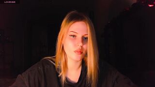 Watch VoluptuousDreams Cam Porn Video [Stripchat] - lovense, medium, flashing, kissing, russian-blondes