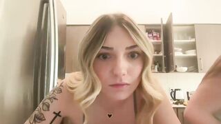 emiefox HD Porn Video [Chaturbate] - shower, biglips, lovely, sexydance