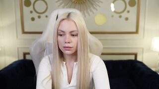 Watch Dominika054 HD Porn Video [Stripchat] - spanking, strapon, white, twerk-young, smoking