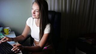 Sberrygirl18 New Porn Video [Myfreecams] - college girl, pvt, new, brunette, blue eyes