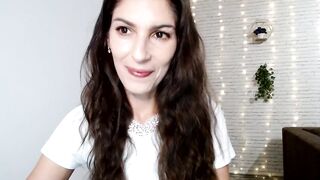 AnnaMFC_ HD Porn Video [Myfreecams] - Smoking, With a nice smile, Young, Fingering, Brunette