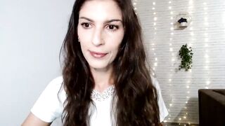 AnnaMFC_ HD Porn Video [Myfreecams] - Smoking, With a nice smile, Young, Fingering, Brunette