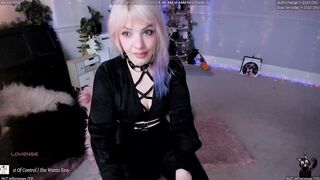 LunaWolfie Hot Porn Video [Myfreecams] - 420, Tattooed, Geek, Switch, Open minded