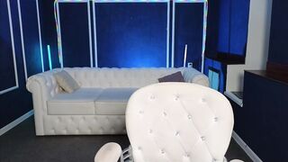 Kira_Kenet Hot Porn Video [Stripchat] - cam2cam, curvy-mature, couples, leather, small-audience
