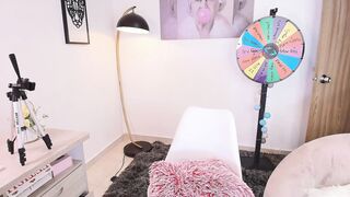 Watch missniley New Porn Video [Chaturbate] - shaved, hd, twogirls, tits, tips