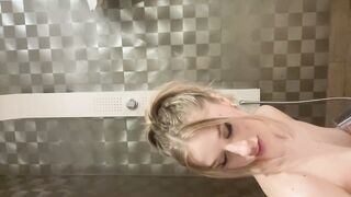 Lovely_Anais HD Porn Video [Stripchat] - deepthroat-blowjob, christmas, blowjob-teens, striptease, double-penetration