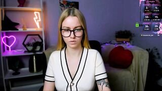 mary_mooore Hot Porn Video [Stripchat] - petite-teens, kissing, leather, middle-priced-privates-white, flashing