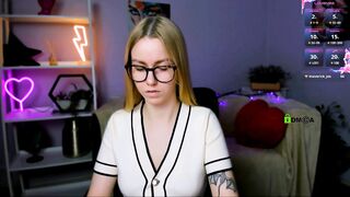 mary_mooore Hot Porn Video [Stripchat] - petite-teens, kissing, leather, middle-priced-privates-white, flashing