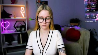 mary_mooore Hot Porn Video [Stripchat] - petite-teens, kissing, leather, middle-priced-privates-white, flashing