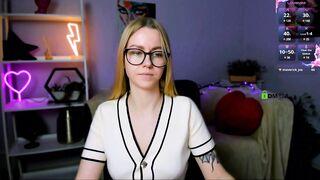 mary_mooore Hot Porn Video [Stripchat] - petite-teens, kissing, leather, middle-priced-privates-white, flashing