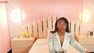 Watch Qeen_blackk Leaked Porn Video [Stripchat] - curvy-ebony, office, deepthroat, nipple-toys, mistresses