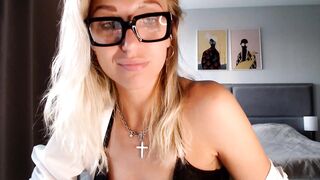 VivicaCoke Hot Porn Video [Myfreecams] - c2c, new, long legs, blonde, new model