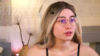 Watch Oliiloli Hot Porn Video [Stripchat] - russian, russian-blondes, foot-fetish-teens, big-tits-teens, erotic-dance